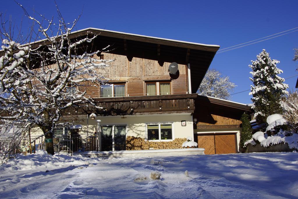 Ferienwohnung Zillertal - Haus Dichtl Stummerberg Екстериор снимка