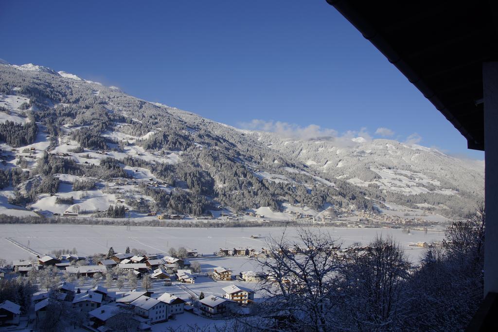 Ferienwohnung Zillertal - Haus Dichtl Stummerberg Екстериор снимка