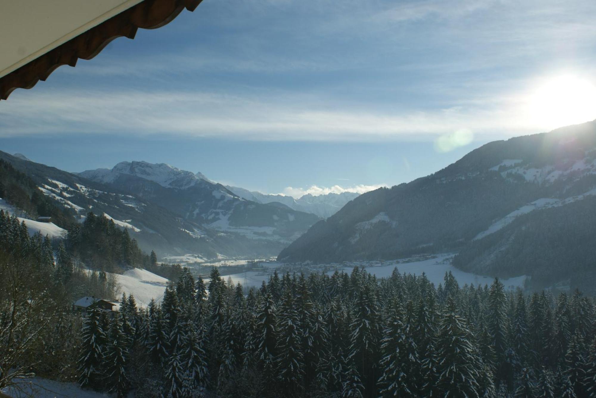 Ferienwohnung Zillertal - Haus Dichtl Stummerberg Екстериор снимка