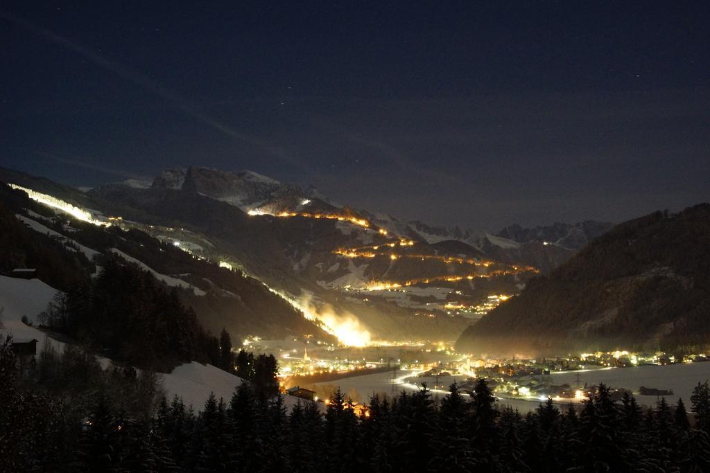 Ferienwohnung Zillertal - Haus Dichtl Stummerberg Екстериор снимка