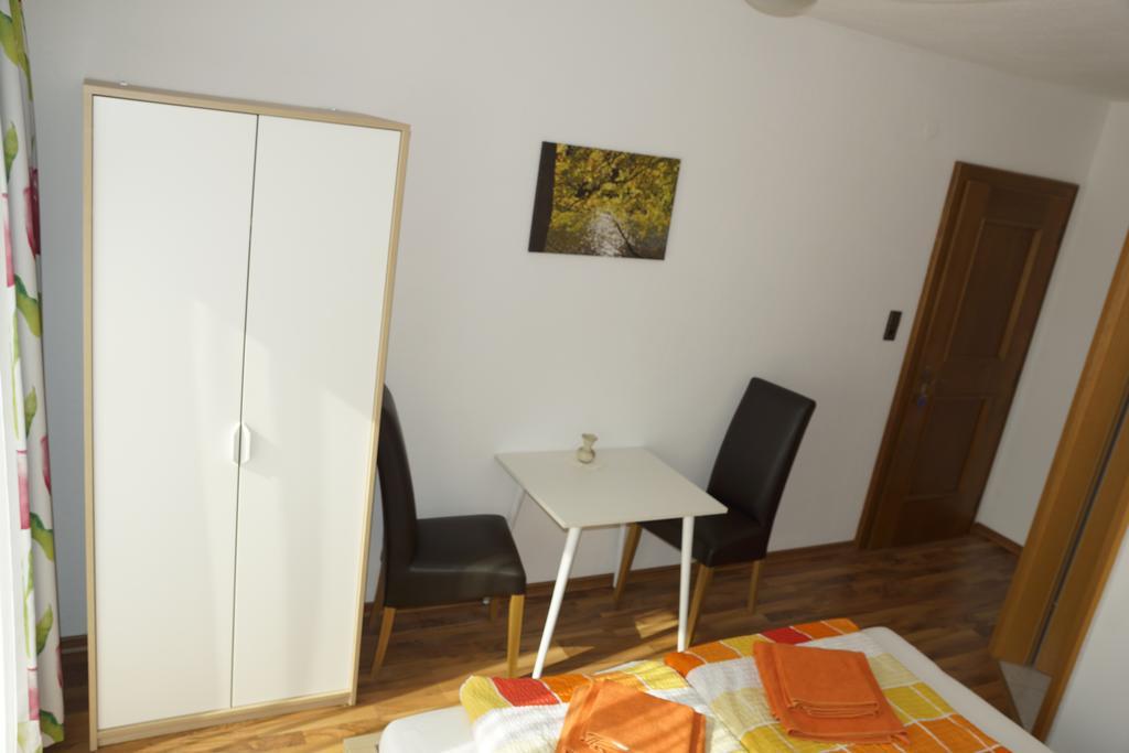 Ferienwohnung Zillertal - Haus Dichtl Stummerberg Екстериор снимка